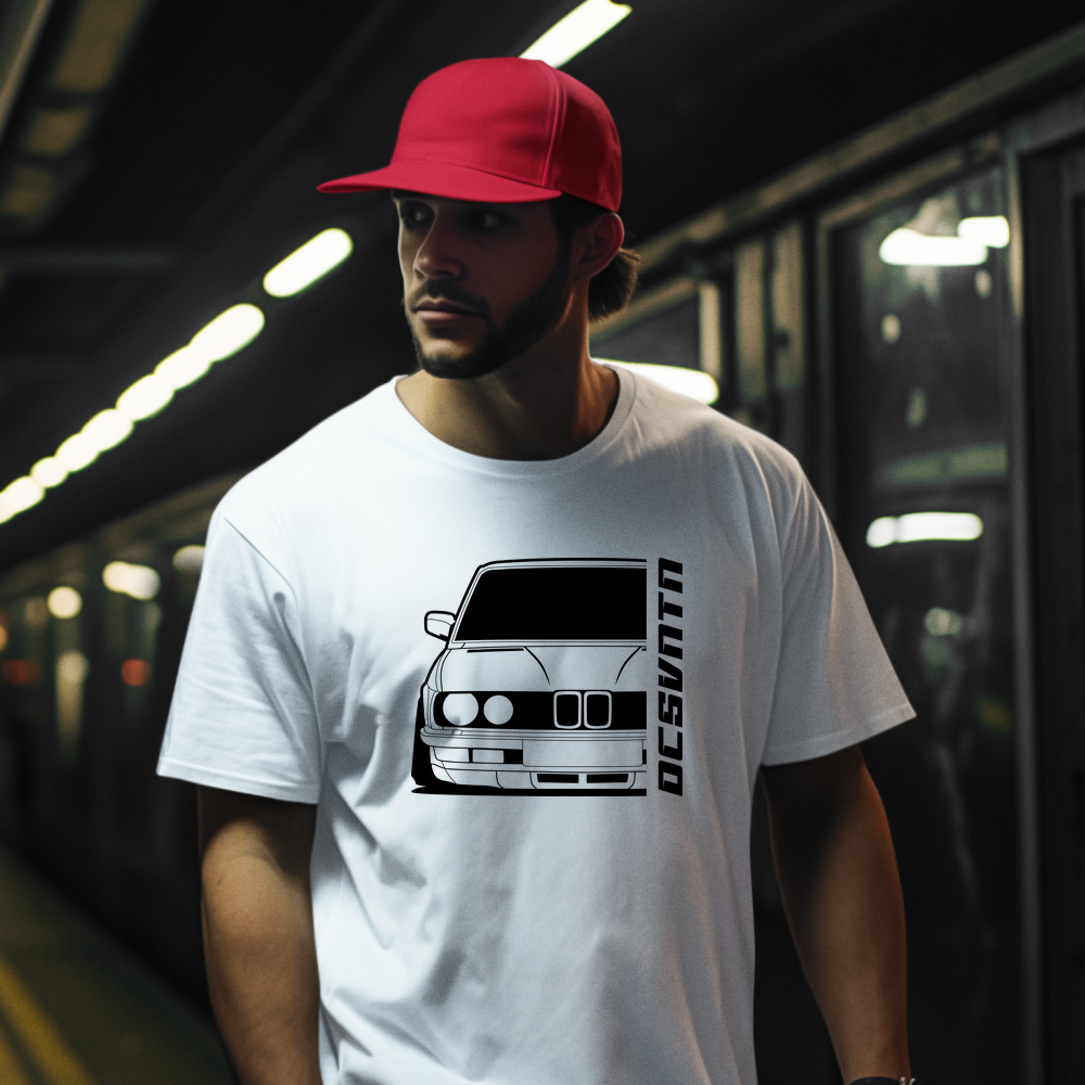 BMW E28 5er T-Shirt mit Print, Car Shirt für BMW Fans Baujahr 1981